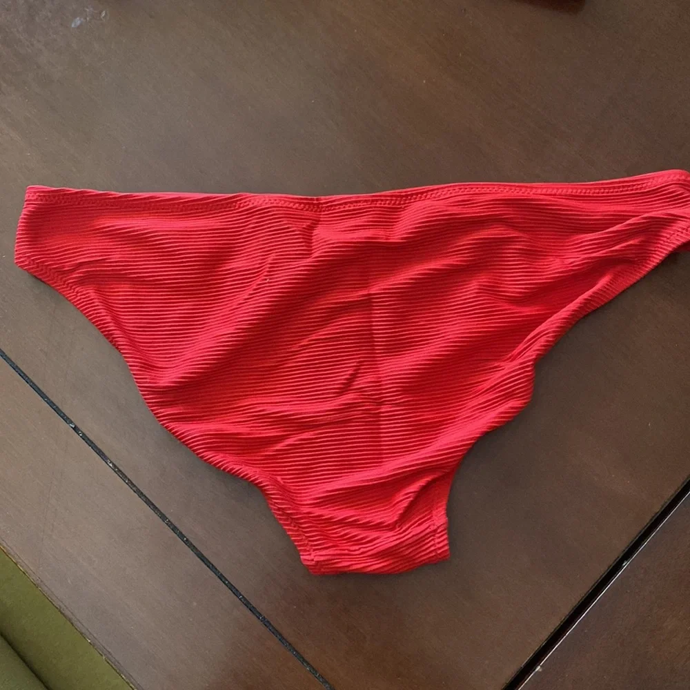 Ribbed Bikini Set - Picture 5 of 6